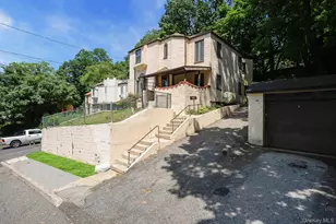 61 Continental Pl, Glen Cove, NY 11542 - Photo 2
