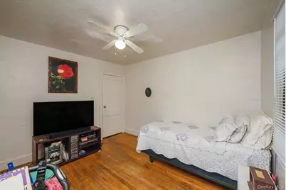 61 Continental Place, Glen Cove, NY 11542 - Photo 10