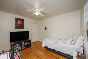 61 Continental Pl, Glen Cove, NY 11542 - Photo 10