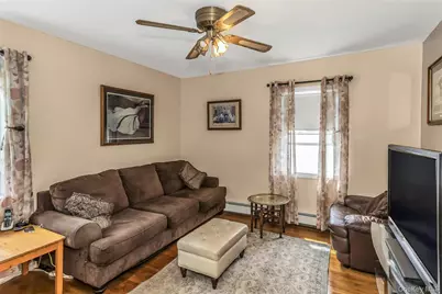97 Horton Road, Valley Stream, NY 11581 - Photo 10