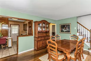 97 Horton Rd, Valley Stream, NY 11581 - Photo 4