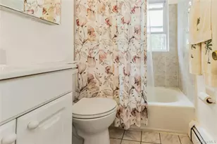 97 Horton Rd, Valley Stream, NY 11581 - Photo 12