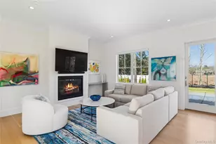 6 Margareta Ct, Westhampton Beach, NY 11978 - Photo 2