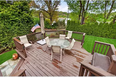 54 Seneca Avenue, White Plains, NY 10603 - Photo 38