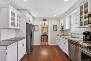 54 Seneca Ave, White Plains, NY 10603 - Photo 12