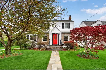 54 Seneca Avenue, White Plains, NY 10603 - Photo 2