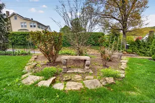54 Seneca Ave, White Plains, NY 10603 - Photo 44