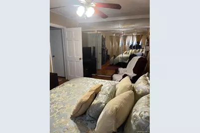 [Address not provided], Uniondale, NY 11553 - Photo 18