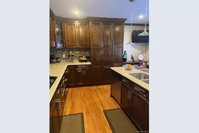 [Address not provided], Uniondale, NY 11553 - Photo 10