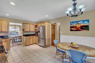 18 Hampton Rd, Lynbrook, NY 11563 - Photo 18