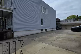 72-12 66th Pl, Glendale, NY 11385 - Photo 2