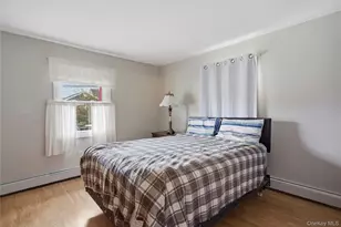 42 Saddler Ln, Levittown, NY 11756 - Photo 10