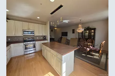 913 Hawthorn Way, New Windsor, NY 12553 - Photo 10