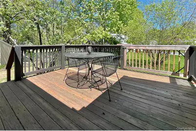 2 Long Meadow Drive, Staatsburg, NY 12580 - Photo 4