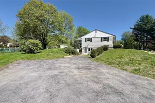 2 Long Meadow Dr, Staatsburg, NY 12580 - Photo 34