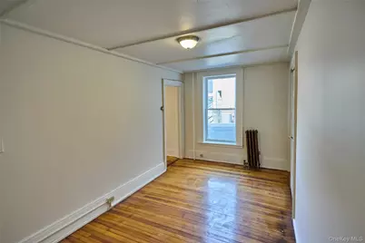 457 Main St #Apt 3, Beacon, NY 12508 - Photo 6