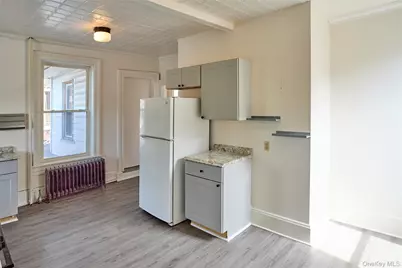 457 Main St #Apt 3, Beacon, NY 12508 - Photo 4