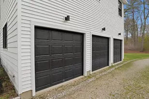 420 Maple Ave S, Flanders, NY 11901 - Photo 26