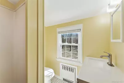 165 Montauk Highway #Unit B, Westhampton, NY 11977 - Photo 10
