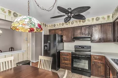 12 Spring Street, Lindenhurst, NY 11757 - Photo 12