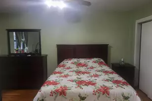87-56 Francis Lewis Blvd, Queens Village, NY 11427 - Photo 10