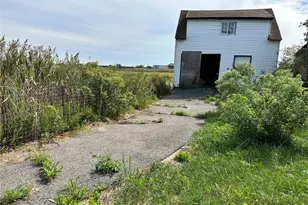 526/524 Cross Bay Blvd, Broad Channel, NY 11693 - Photo 14