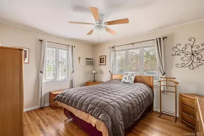 117 Betty Road, East Meadow, NY 11554 - Photo 10
