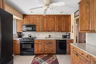117 Betty Rd, East Meadow, NY 11554 - Photo 8