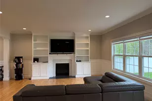 11 Putnam Ave, Jericho, NY 11753 - Photo 4