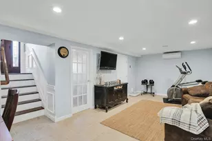 101 Hayrick Ln, Commack, NY 11725 - Photo 30