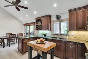 101 Hayrick Ln, Commack, NY 11725 - Photo 16