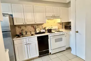 87-30 62nd Ave, Rego Park, NY 11374 - Photo 8