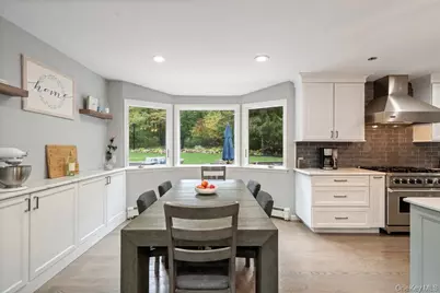 14 S Hollow Road, Dix Hills, NY 11746 - Photo 12