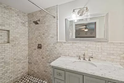 14 S Hollow Road, Dix Hills, NY 11746 - Photo 26