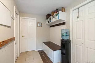 14 S Hollow Rd, Dix Hills, NY 11746 - Photo 28