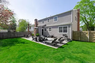 5 Regina Ct, Huntington Station, NY 11746 - Photo 24