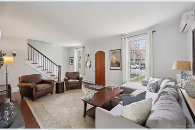 945 Harrison Drive, Centerport, NY 11721 - Photo 4