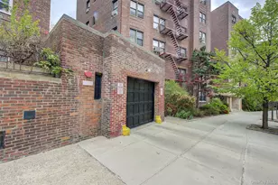 67-87 Booth St, Forest Hills, NY 11375 - Photo 36
