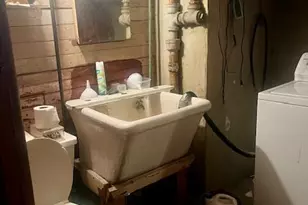43-27 Elbertson St, Elmhurst, NY 11373 - Photo 26