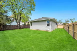 130 Farner Ave, Selden, NY 11784 - Photo 30