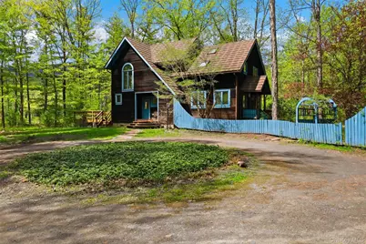99 Wildflower Lane, Shokan, NY 12481 - Photo 2