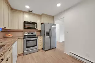 351 Richard Ct, Pomona, NY 10970 - Photo 8