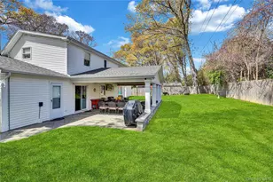 171 Prince Rd, Rocky Point, NY 11778 - Photo 6