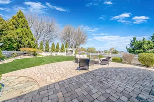 9 Sunset Ln, Patchogue, NY 11772 - Photo 38