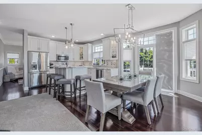 9 Sunset Lane, Patchogue, NY 11772 - Photo 10