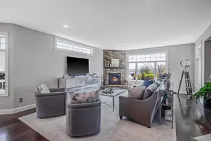 9 Sunset Ln, Patchogue, NY 11772 - Photo 6