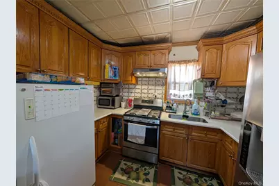 216 N Ocean Avenue, Freeport, NY 11520 - Photo 8