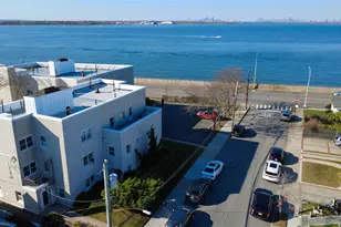 5-25 Beach 138th St, Rockaway Park, NY 11694 - Photo 12