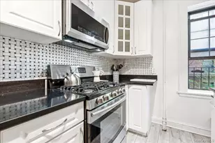 68-44 Burns St, Forest Hills, NY 11375 - Photo 8
