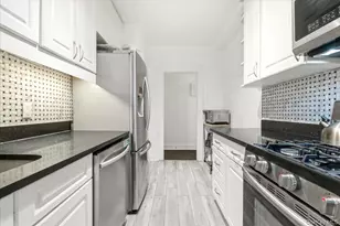 68-44 Burns St, Forest Hills, NY 11375 - Photo 10